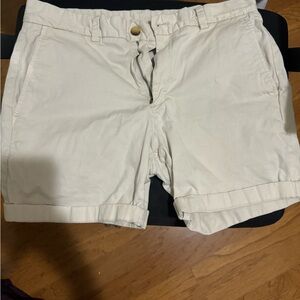 Vineyard Vines Men's Shorts, Size 33, 5in Inseam